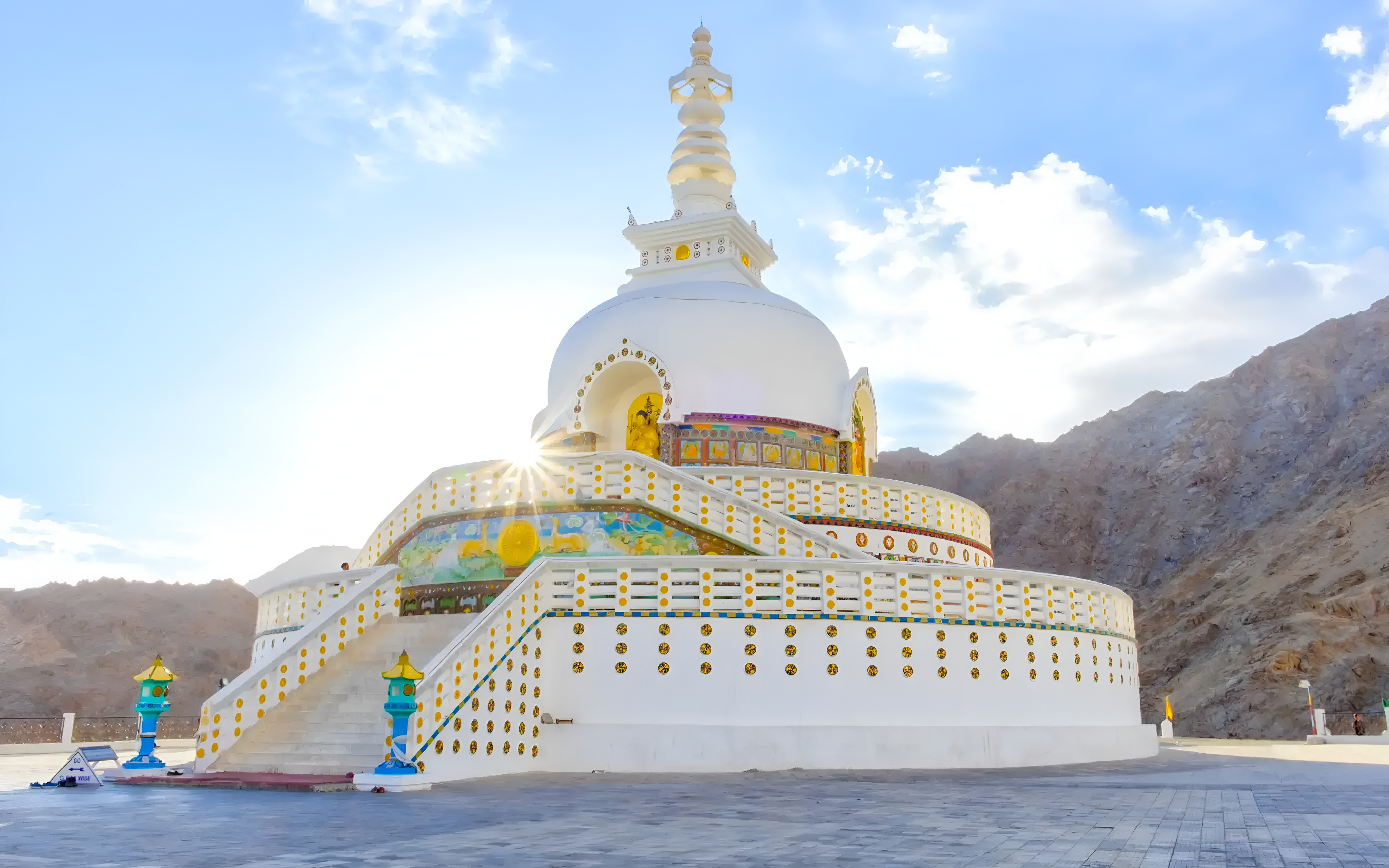 Experience Mystical Ladakh