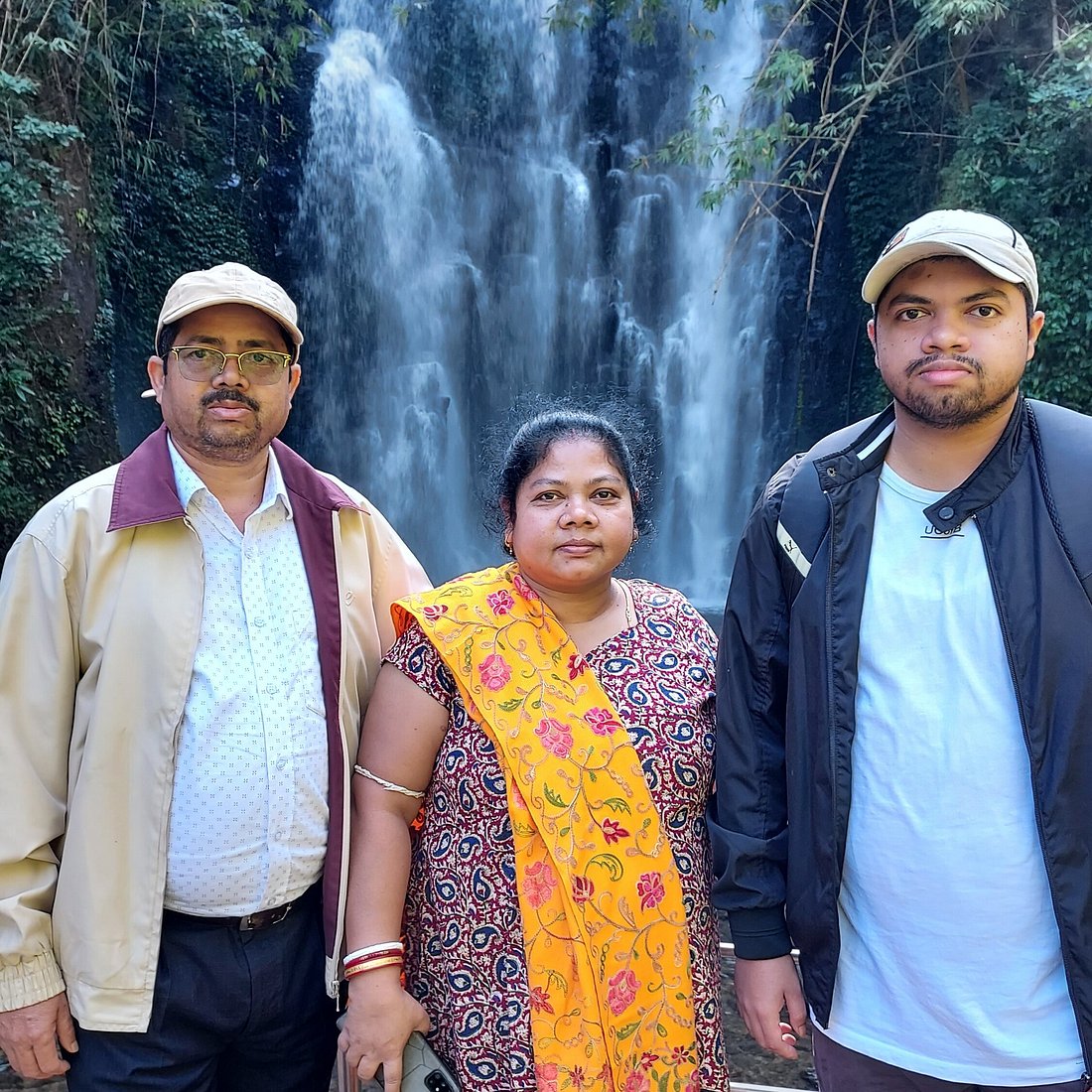 Mr.  Pradeep Kumar