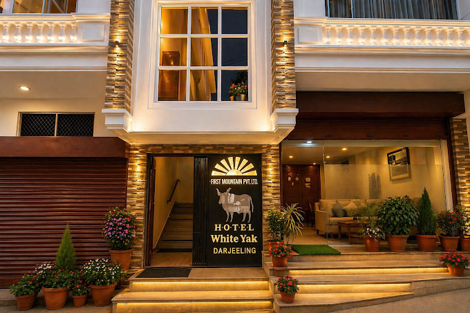 Hotel White Yak