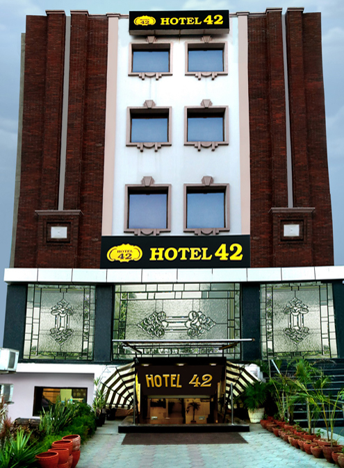 Hotel 42