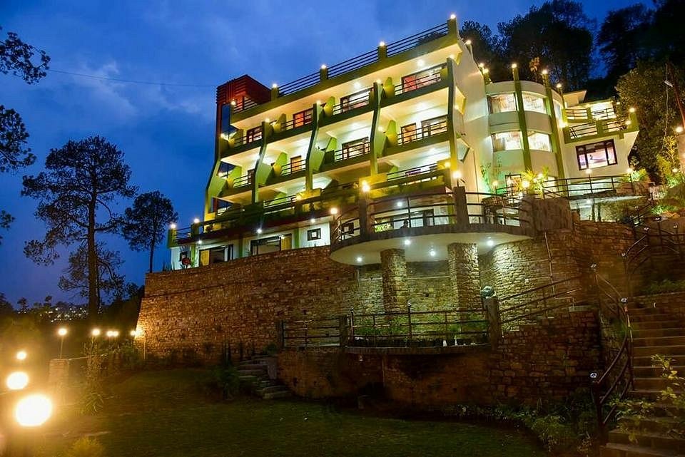 Sunita Himalayan Paradise