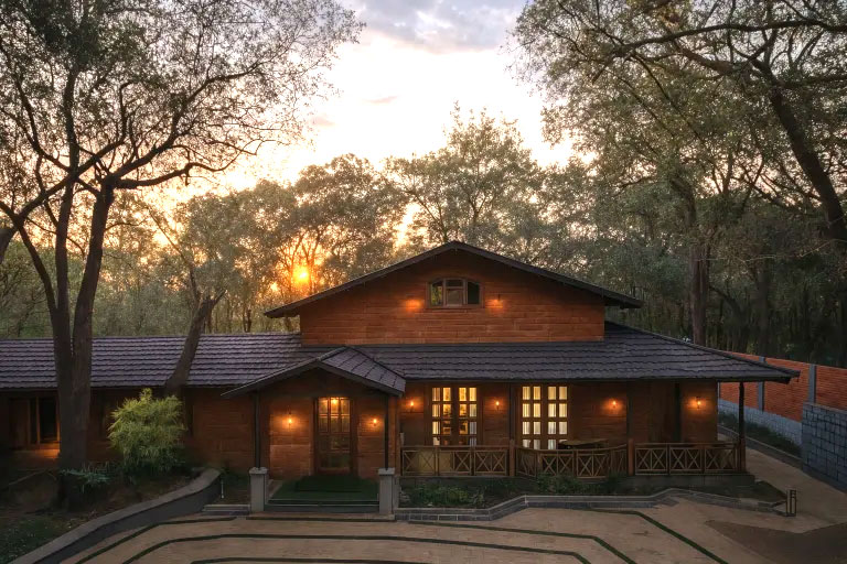 Maimoon Villa